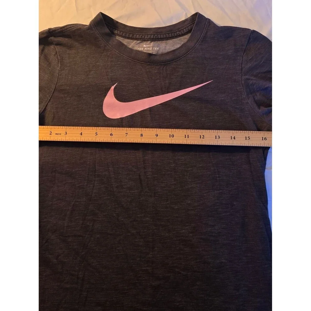 Nike Women's Charcoal Gray Short Sleeve Tee with Pink Swoosh